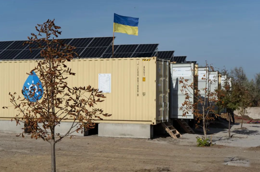 Ang kumpanyang Aleman ay nag-install ng photovoltaic powered seawater desalination plant sa Ukraine